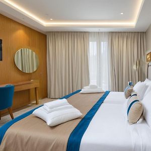 Superior Room 2 Single Beds